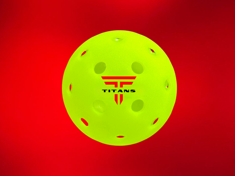 TITANS Pro Ball